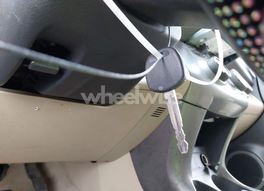 Photo 11 of 2011 Toyota Rav4 (VIN 2T3ZF4DV1BW068325)