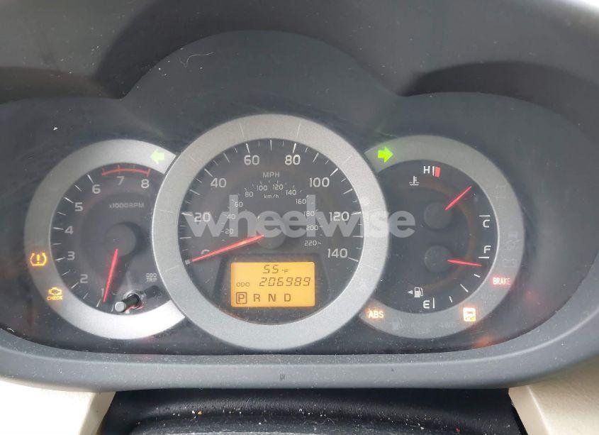 Photo 7 of 2011 Toyota Rav4 (VIN 2T3ZF4DV1BW068325)