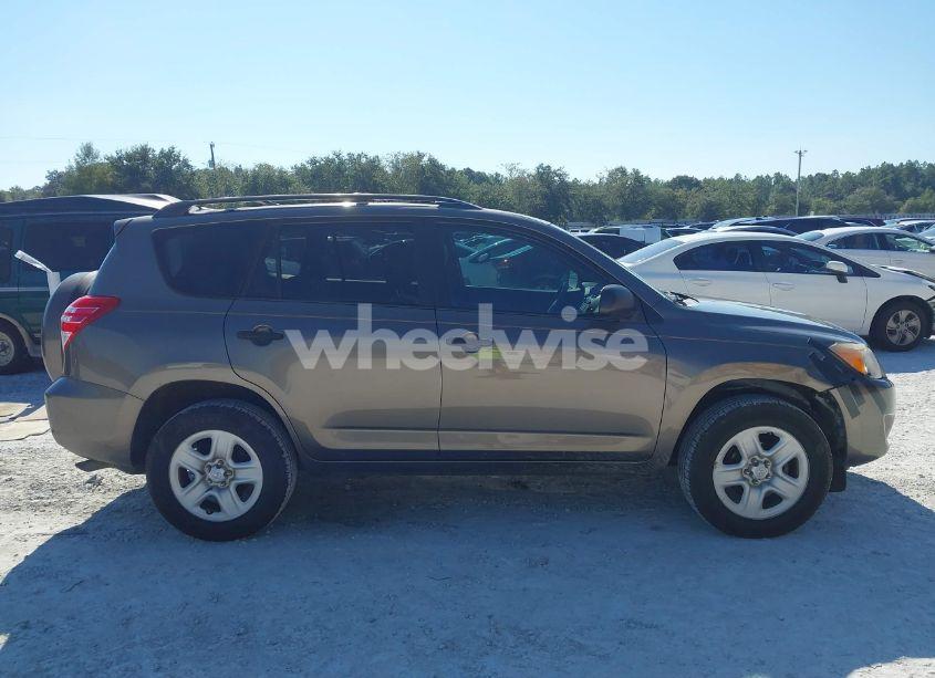 Photo 13 of 2011 Toyota Rav4 BASE (A4) (VIN 2T3ZF4DV1BW084993)