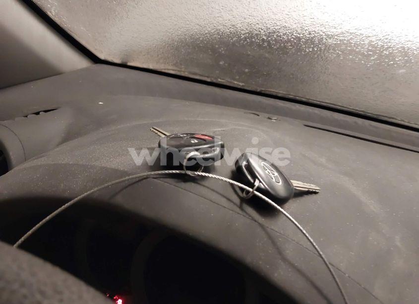 Photo 11 of 2011 Toyota Rav4 (VIN 2T3ZF4DV1BW088591)