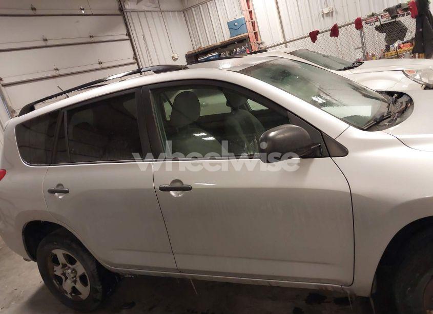 Photo 13 of 2011 Toyota Rav4 (VIN 2T3ZF4DV1BW088591)