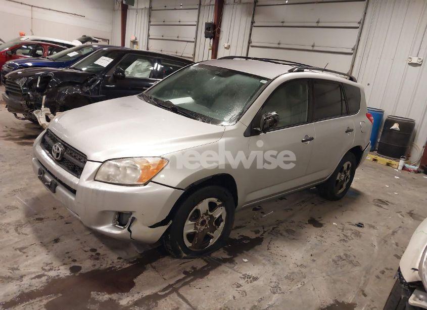 Photo 2 of 2011 Toyota Rav4 (VIN 2T3ZF4DV1BW088591)