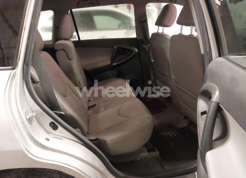 Photo 8 of 2011 Toyota Rav4 (VIN 2T3ZF4DV1BW088591)