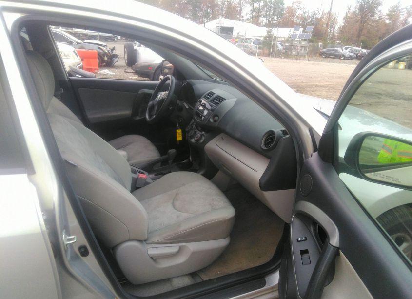 Photo 5 of 2010 Toyota Rav4 (VIN 2T3ZF4DV2AW019519)