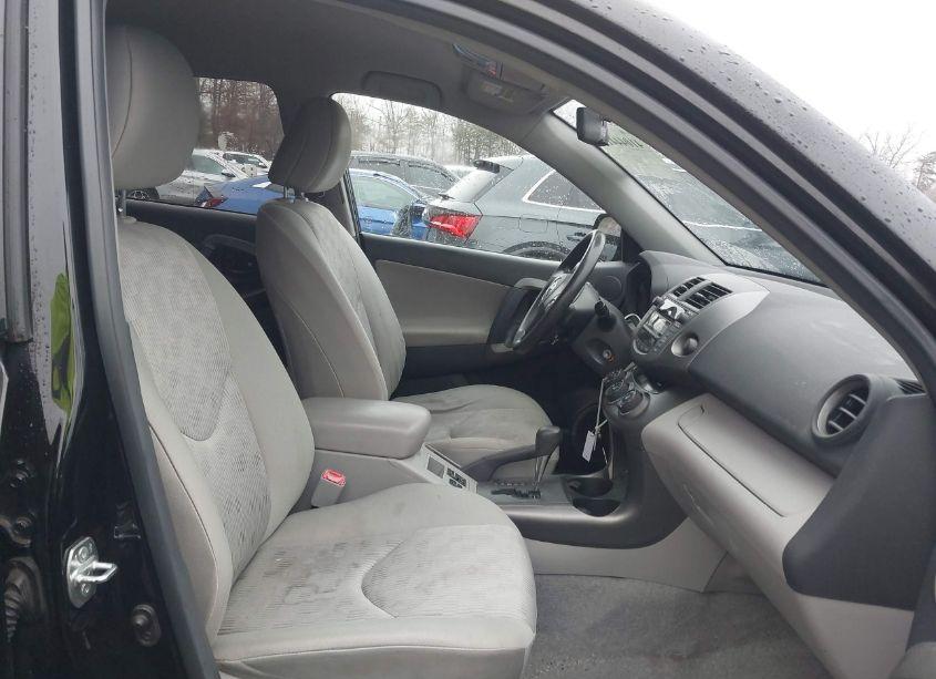 Photo 5 of 2010 Toyota Rav4 (VIN 2T3ZF4DV2AW023084)