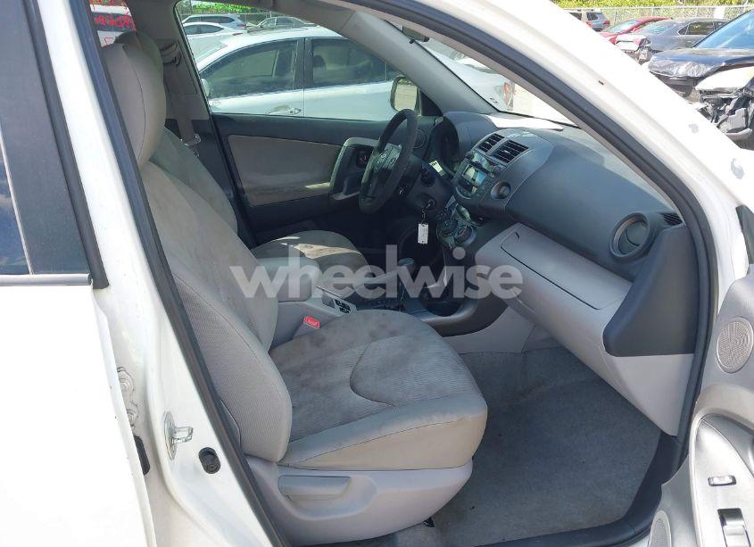 Photo 5 of 2010 Toyota Rav4 (VIN 2T3ZF4DV2AW041956)