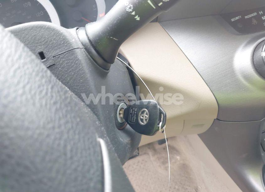 Photo 11 of 2010 Toyota Rav4 (VIN 2T3ZF4DV2AW050253)