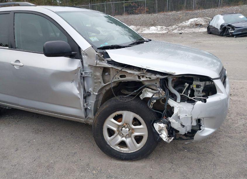 Photo 6 of 2011 Toyota Rav4 (VIN 2T3ZF4DV2BW060783)