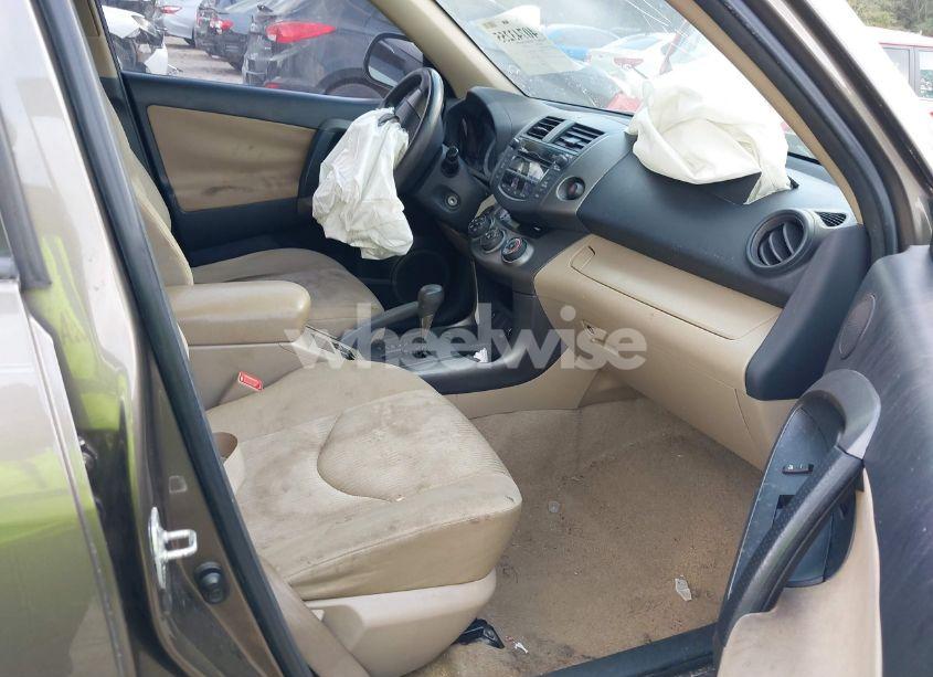 Photo 5 of 2011 Toyota Rav4 (VIN 2T3ZF4DV2BW068379)