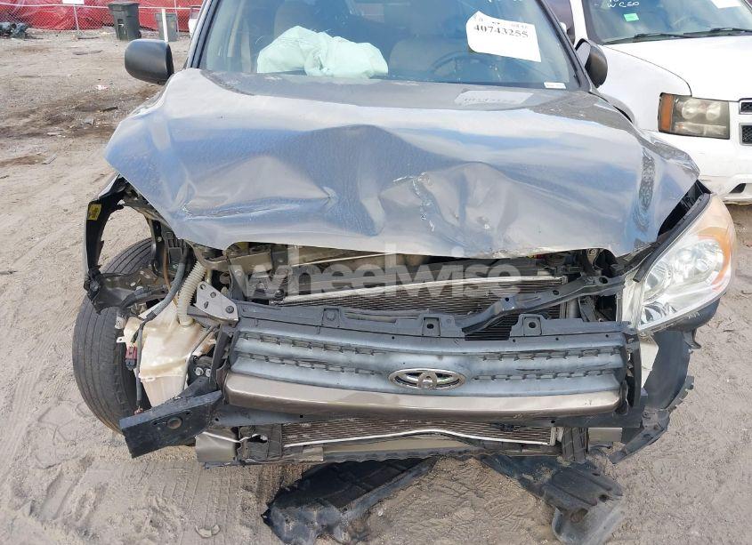 Photo 6 of 2011 Toyota Rav4 (VIN 2T3ZF4DV2BW068379)