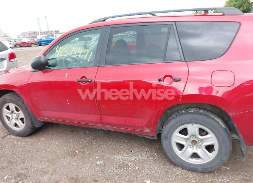 Photo 14 of 2011 Toyota Rav4 N/A (VIN 2T3ZF4DV2BW077020)