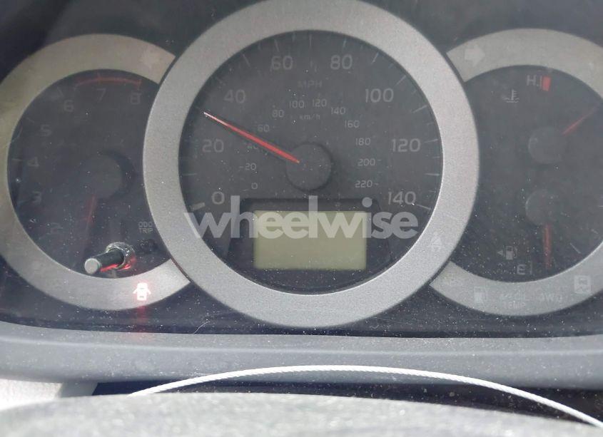 Photo 7 of 2011 Toyota Rav4 N/A (VIN 2T3ZF4DV2BW077020)