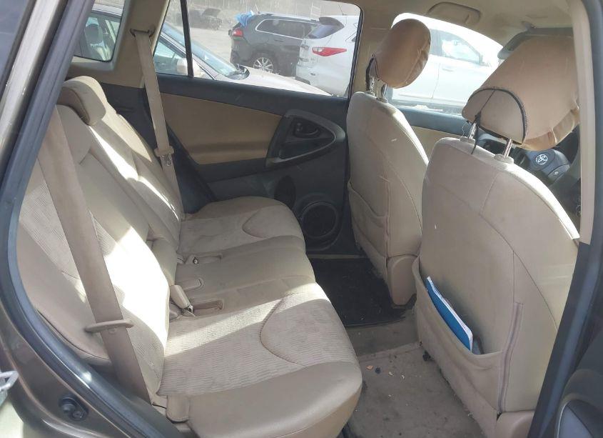 Photo 8 of 2011 Toyota Rav4 (VIN 2T3ZF4DV2BW078961)