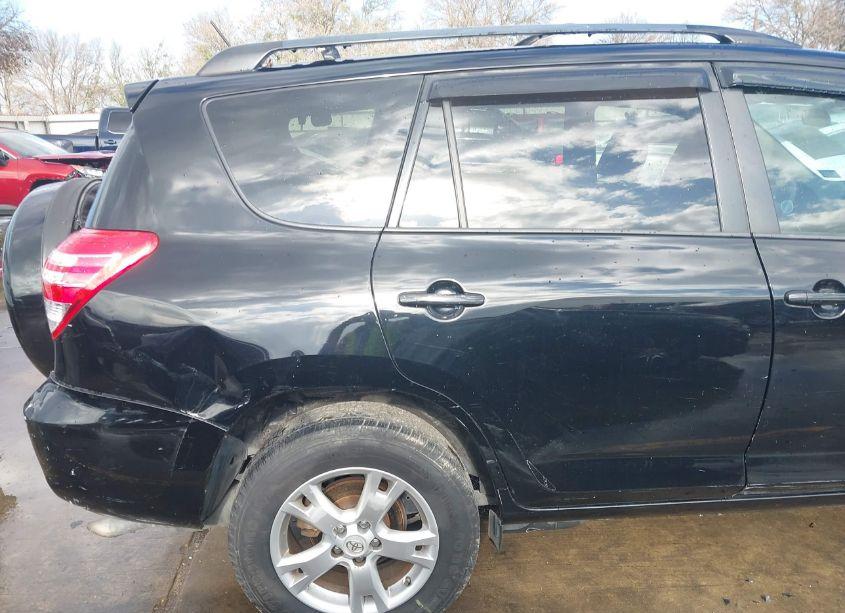 Photo 18 of 2011 Toyota Rav4 (VIN 2T3ZF4DV2BW081715)