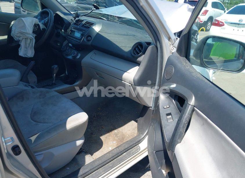 Photo 5 of 2012 Toyota Rav4 (VIN 2T3ZF4DV2CW115833)