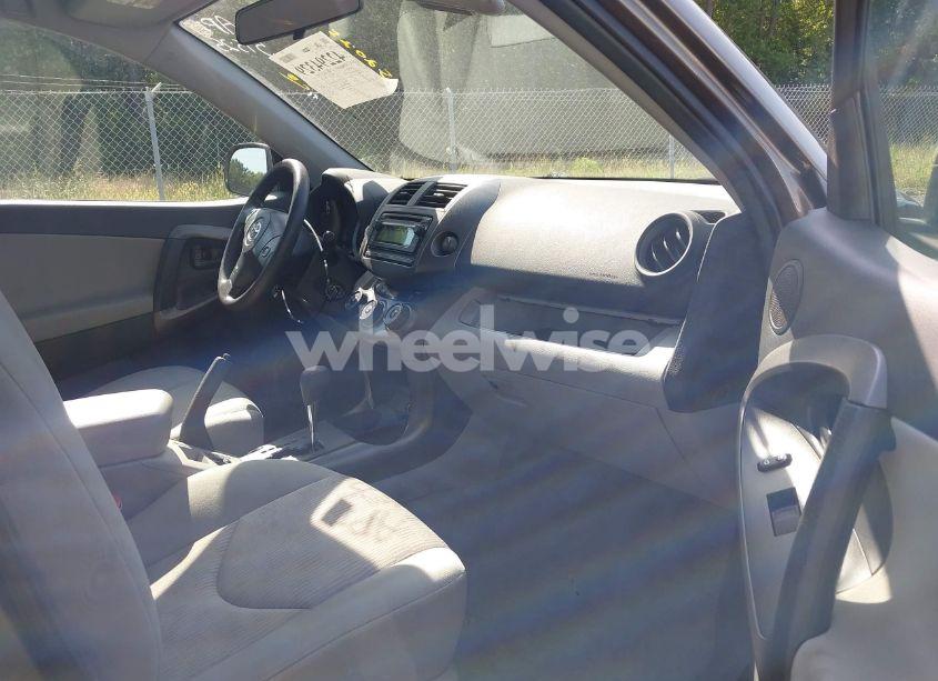 Photo 5 of 2012 Toyota Rav4 (VIN 2T3ZF4DV2CW153613)