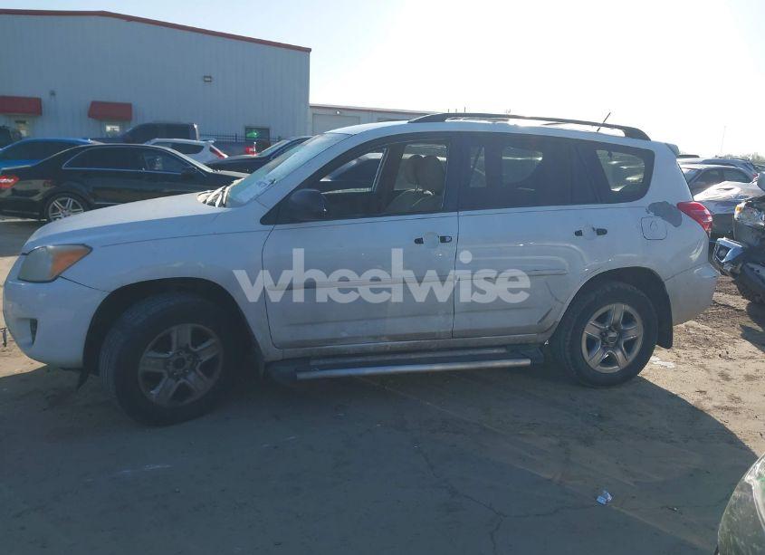 Photo 15 of 2010 Toyota Rav4 (VIN 2T3ZF4DV3AW043375)