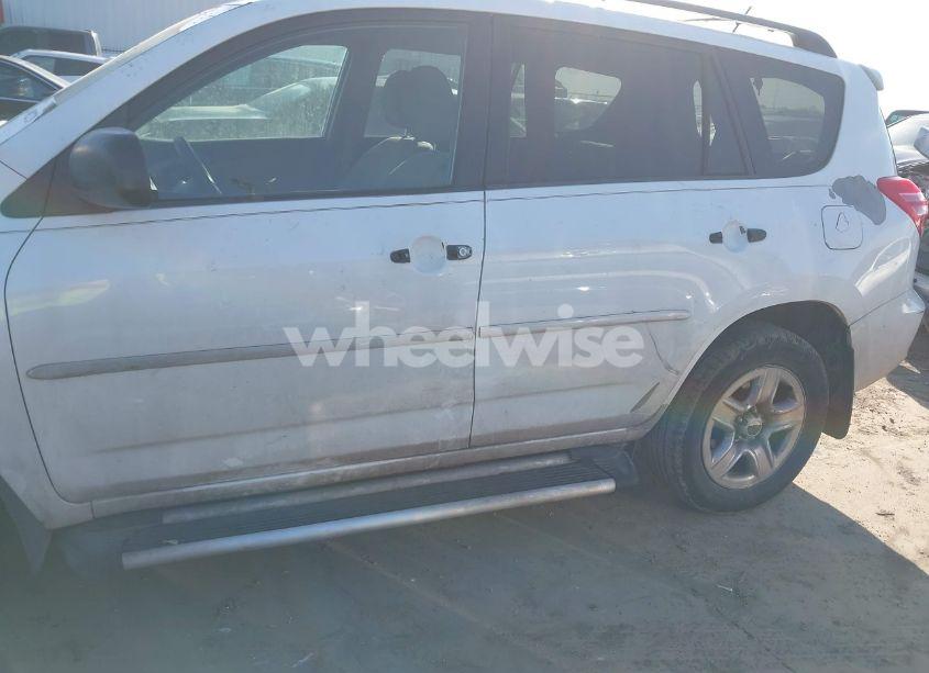 Photo 6 of 2010 Toyota Rav4 (VIN 2T3ZF4DV3AW043375)