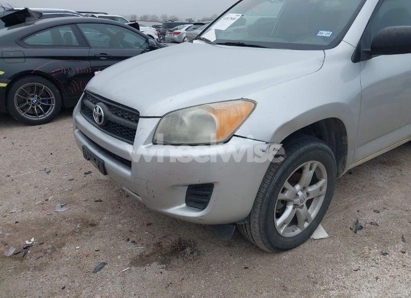 Photo 6 of 2011 Toyota Rav4 (VIN 2T3ZF4DV3BW064261)