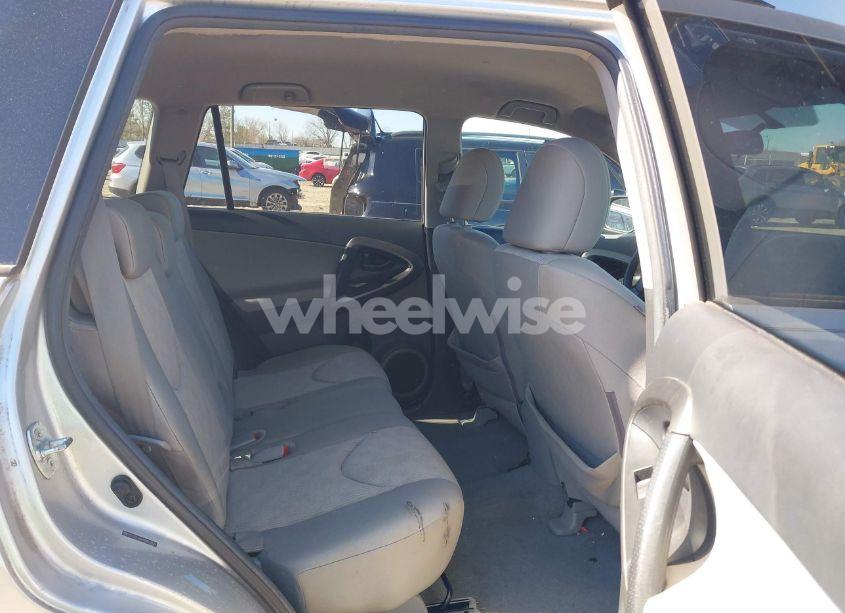 Photo 8 of 2011 Toyota Rav4 (VIN 2T3ZF4DV4BW079223)