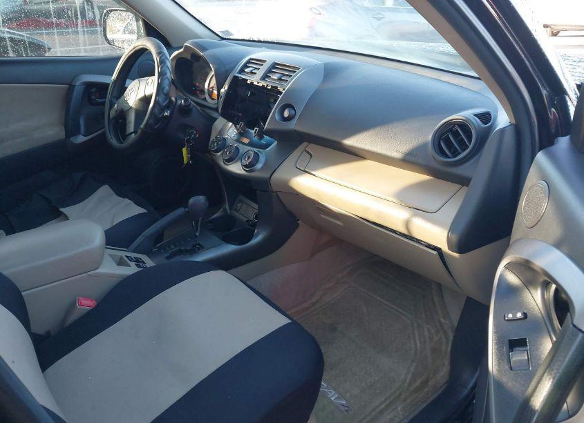 Photo 5 of 2012 Toyota Rav4 (VIN 2T3ZF4DV4CW136361)