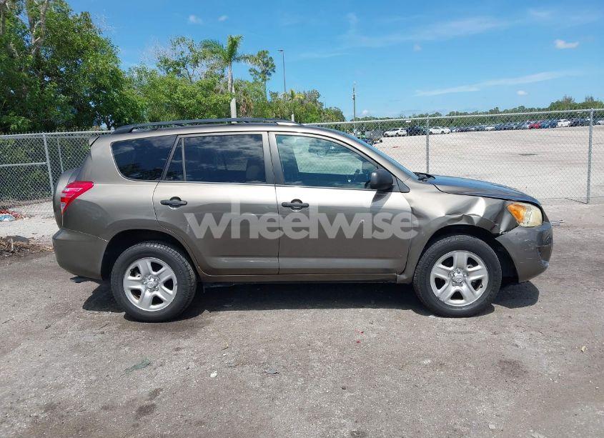 Photo 13 of 2011 Toyota Rav4 (VIN 2T3ZF4DV5BW079392)