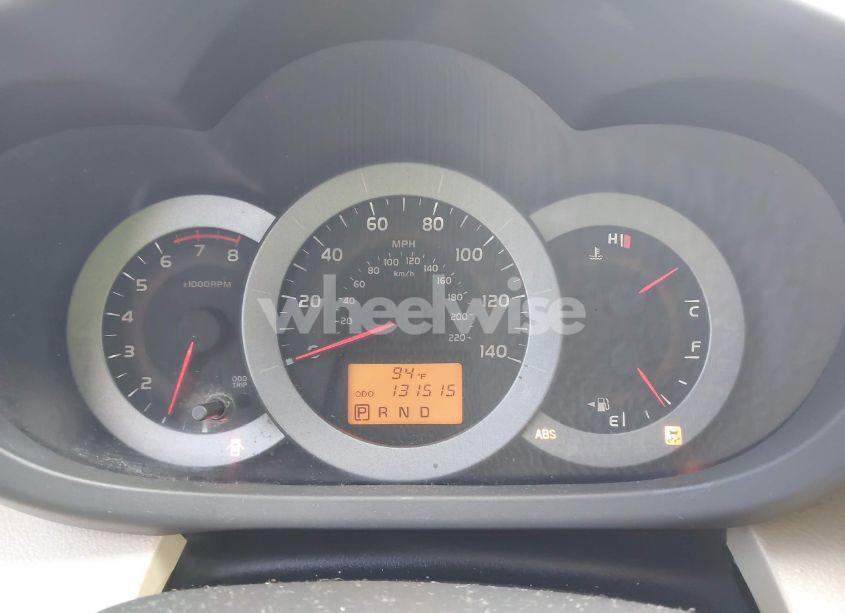 Photo 7 of 2011 Toyota Rav4 (VIN 2T3ZF4DV5BW079392)