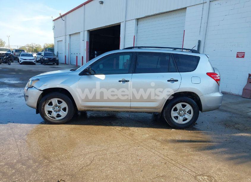 Photo 14 of 2011 Toyota Rav4 (VIN 2T3ZF4DV5BW093499)