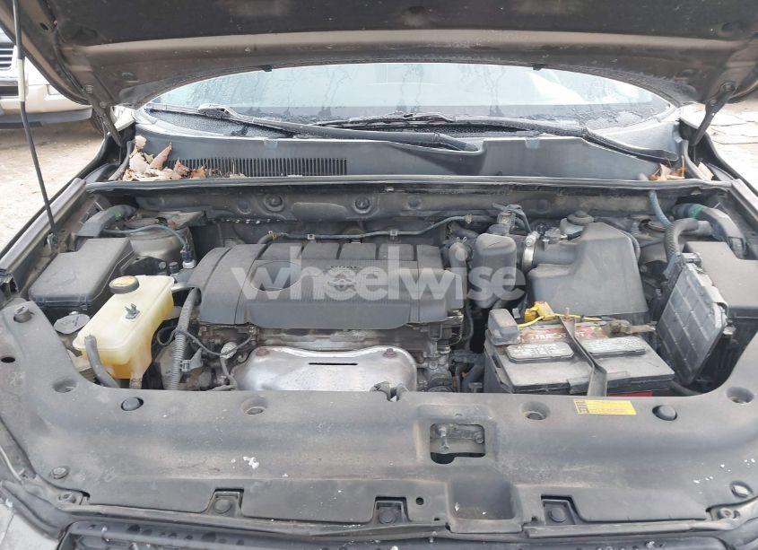 Photo 10 of 2011 Toyota Rav4 (VIN 2T3ZF4DV5BW100659)