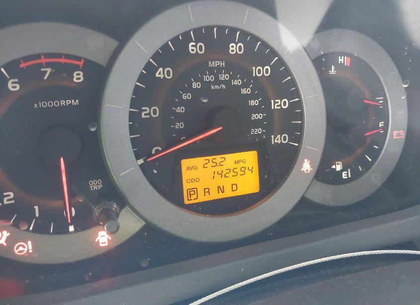 Photo 7 of 2011 Toyota Rav4 (VIN 2T3ZF4DV5BW105764)