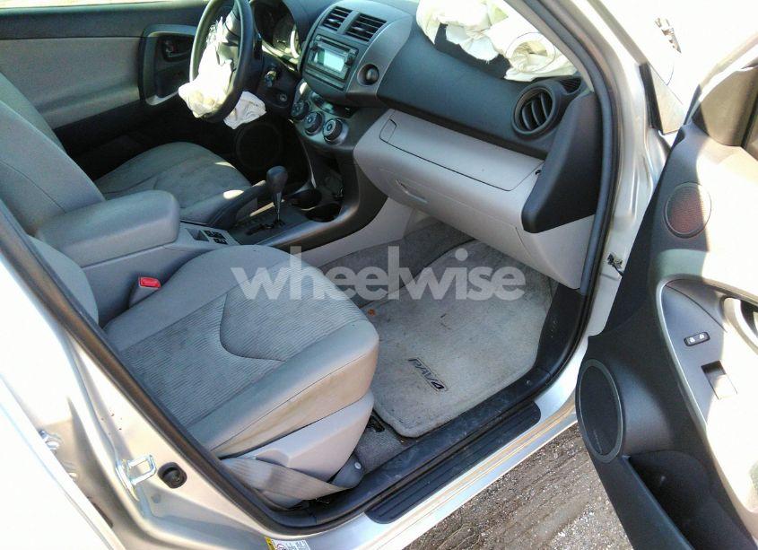 Photo 5 of 2012 Toyota Rav4 (VIN 2T3ZF4DV5CW122856)