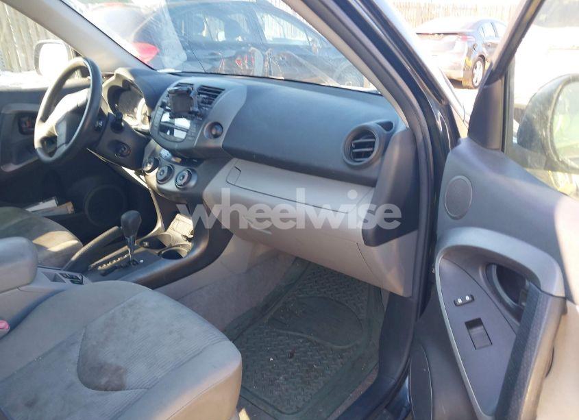 Photo 5 of 2010 Toyota Rav4 (VIN 2T3ZF4DV6AW023220)