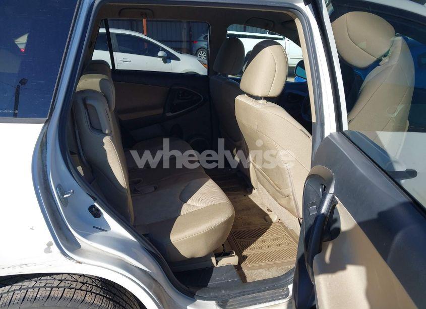 Photo 8 of 2011 Toyota Rav4 (VIN 2T3ZF4DV6BW062696)