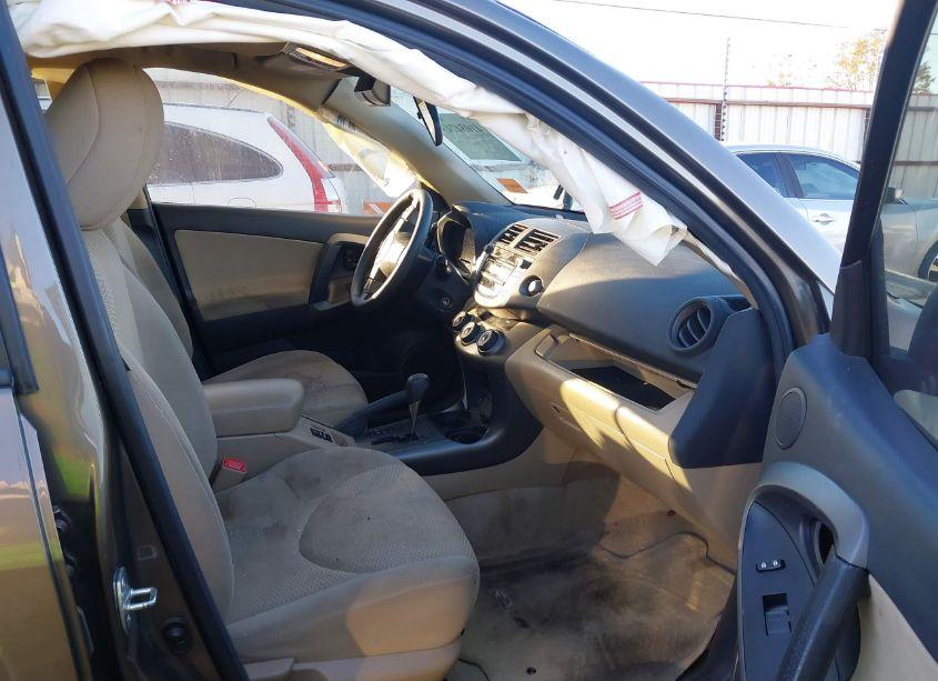 Photo 5 of 2011 Toyota Rav4 (VIN 2T3ZF4DV6BW063010)