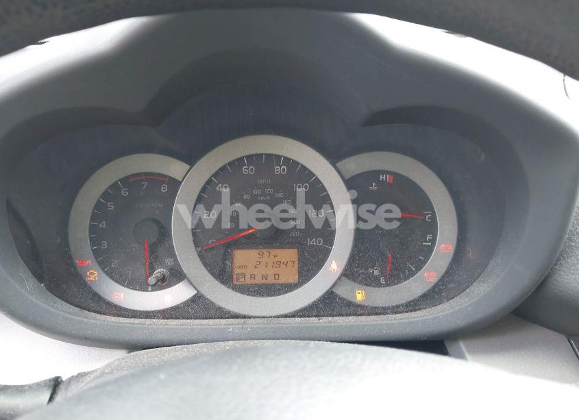 Photo 7 of 2011 Toyota Rav4 (VIN 2T3ZF4DV6BW090031)