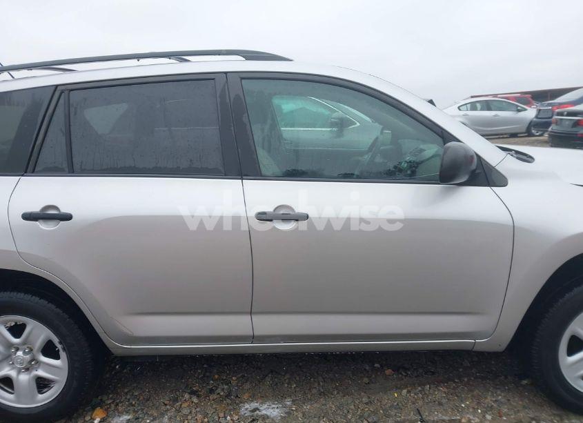 Photo 14 of 2011 Toyota Rav4 (VIN 2T3ZF4DV7BW084206)