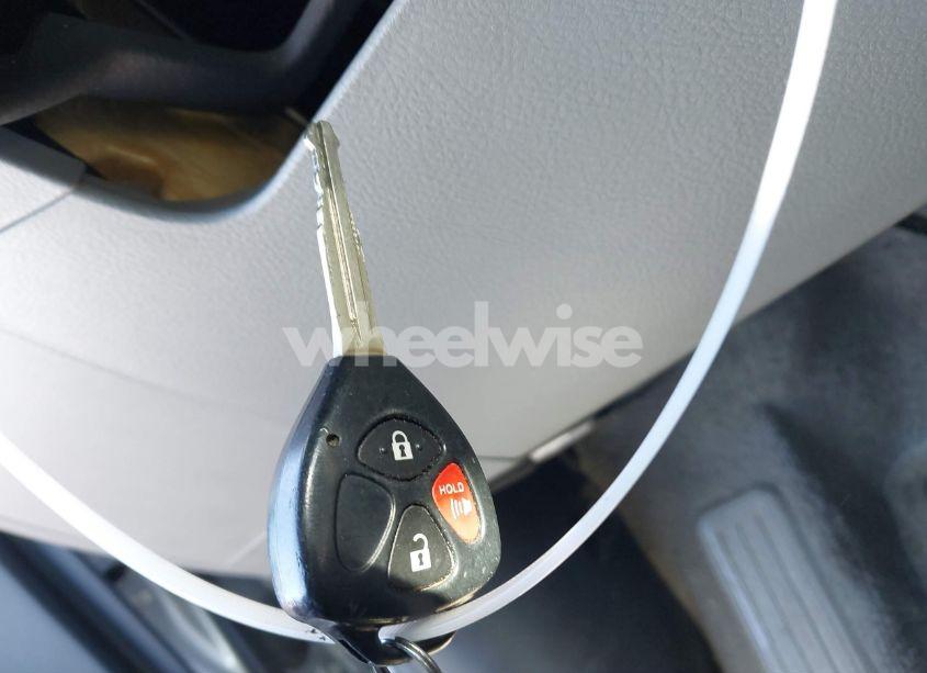 Photo 11 of 2011 Toyota Rav4 (VIN 2T3ZF4DV7BW085050)