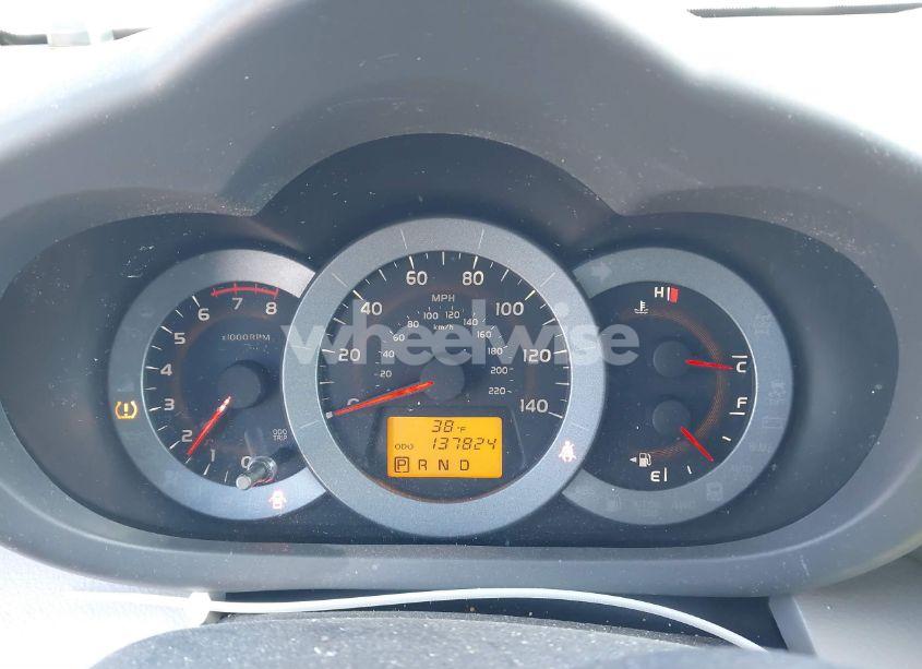 Photo 7 of 2011 Toyota Rav4 (VIN 2T3ZF4DV7BW085050)