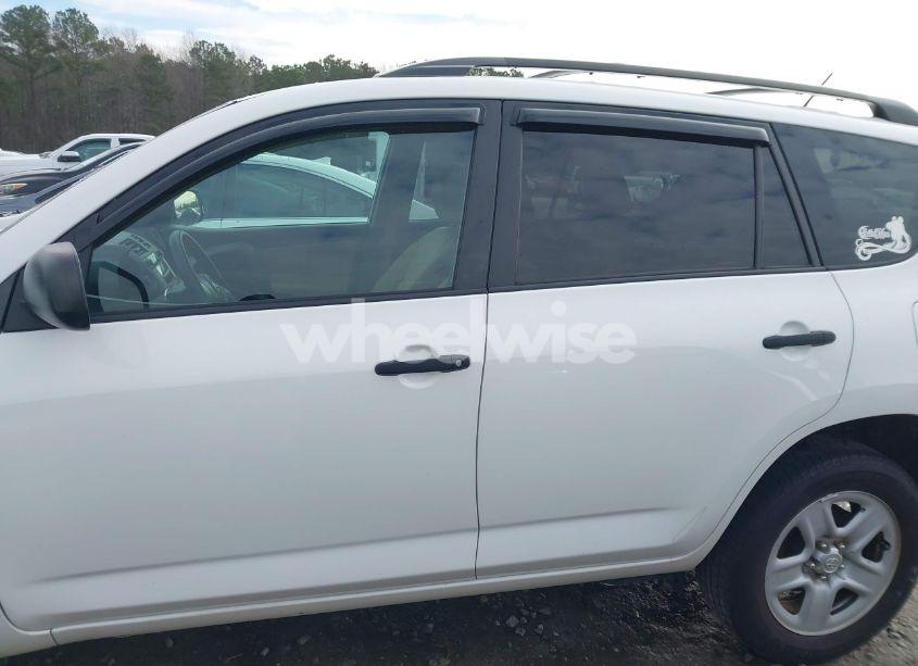 Photo 14 of 2011 Toyota Rav4 (VIN 2T3ZF4DV7BW104258)