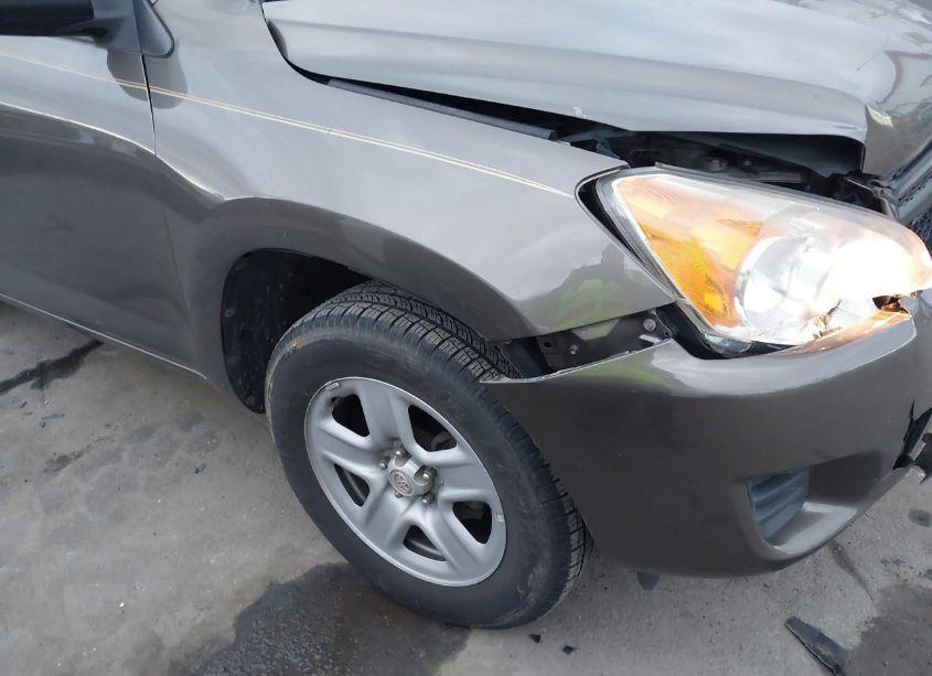 Photo 17 of 2010 Toyota Rav4 (VIN 2T3ZF4DV8AW037457)