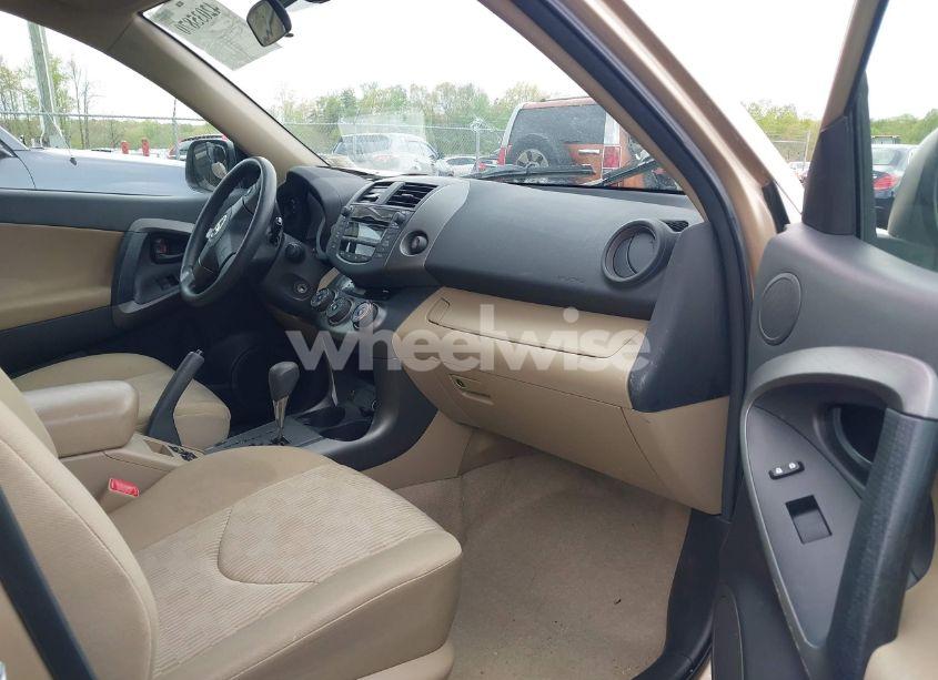 Photo 5 of 2010 Toyota Rav4 (VIN 2T3ZF4DV8AW043937)