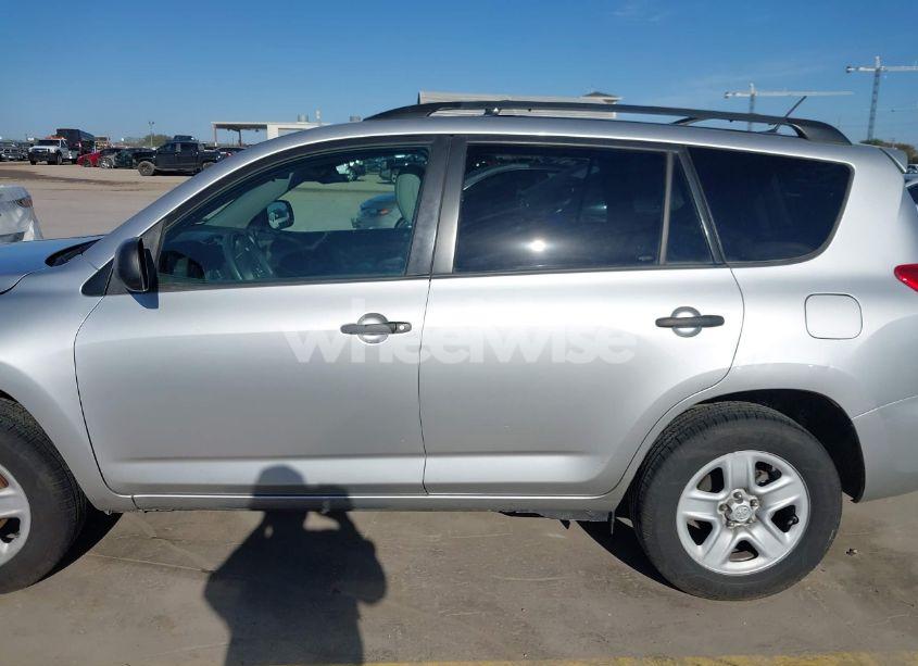 Photo 14 of 2011 Toyota Rav4 (VIN 2T3ZF4DV8BW069553)
