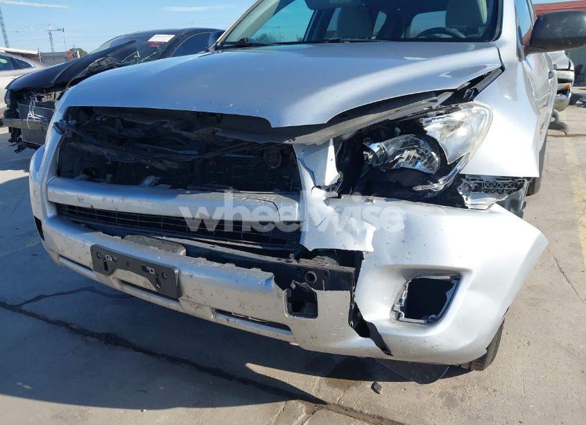 Photo 6 of 2011 Toyota Rav4 (VIN 2T3ZF4DV8BW069553)