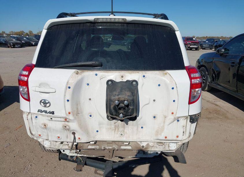 Photo 16 of 2011 Toyota Rav4 (VIN 2T3ZF4DV8BW070461)