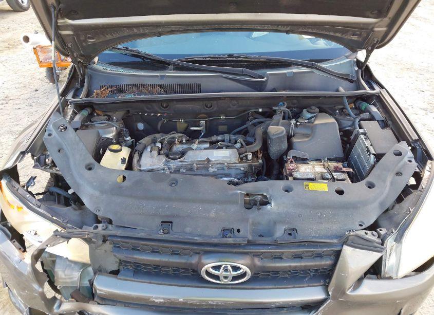 Photo 10 of 2011 Toyota Rav4 (VIN 2T3ZF4DV8BW070606)