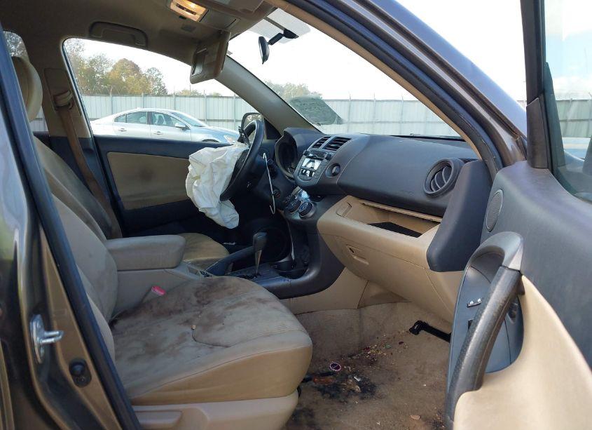 Photo 5 of 2011 Toyota Rav4 (VIN 2T3ZF4DV8BW070606)