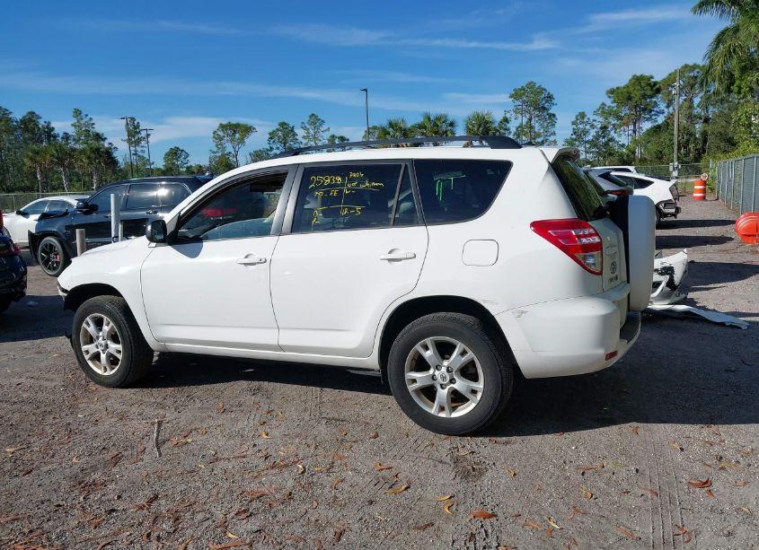 Photo 14 of 2011 Toyota Rav4 (VIN 2T3ZF4DV8BW081055)