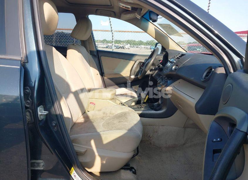 Photo 5 of 2011 Toyota Rav4 (VIN 2T3ZF4DV8BW083968)