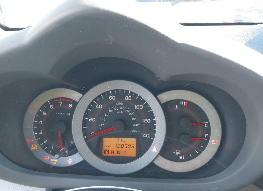 Photo 7 of 2011 Toyota Rav4 (VIN 2T3ZF4DV8BW094307)