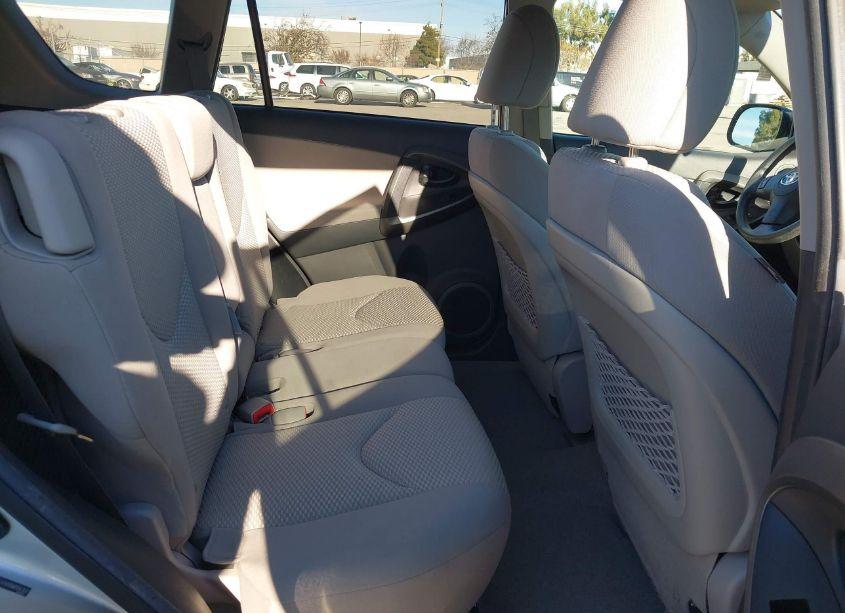 Photo 8 of 2011 Toyota Rav4 (VIN 2T3ZF4DV8BW094307)